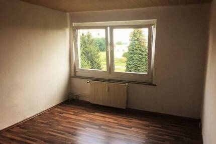 *Ruhige Lage* Frisch Renovierte 3 Zimmer Wohnung im EG in Klietz