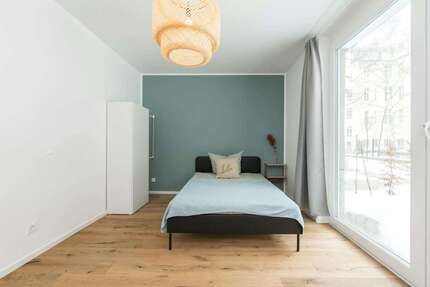 WG-Zimmer in Berlin 820,00 € 17 m²