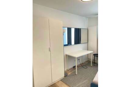 WG-Zimmer in München 800,00 € 9 m²