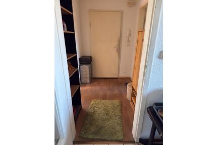 Wg Zimmer in Zentrum, Aachen - 330,00&nbsp;EUR Kaltmiete, ca.&nbsp; 16,00&nbsp;m&sup2; in Aachen (PLZ: 52070) Aachen-Mitte