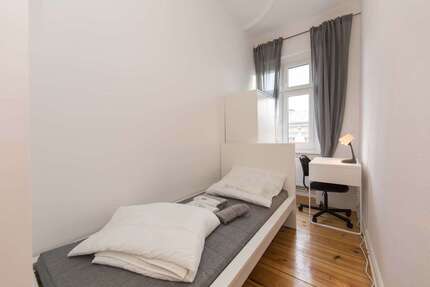 WG-Zimmer in Berlin 575,00 € 15 m²