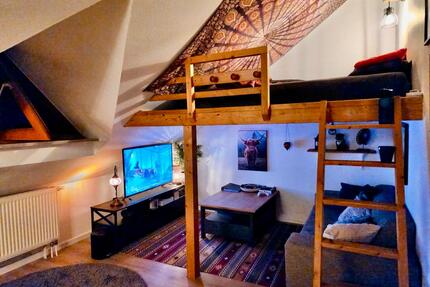 WG Zimmer Haus Garten - 520,00&nbsp;EUR Kaltmiete, ca.&nbsp; 16,00&nbsp;m&sup2; in Fürstenfeldbruck (PLZ: 82256)