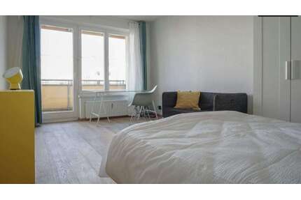 WG-Zimmer in Berlin 649,00 € 17 m²