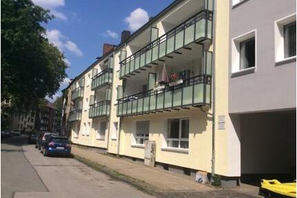 Renovierte 3 Zimmer-Wohnung am Jahnplatz! - Essen Stadtbezirk III