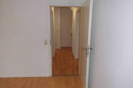 Helle 2 Zimmer Wohnung - 690,00&nbsp;EUR Kaltmiete, ca.&nbsp; 45,00&nbsp;m&sup2;&nbsp;Wohnfl&auml;che in Stuttgart (PLZ: 70374) Bad Cannstatt