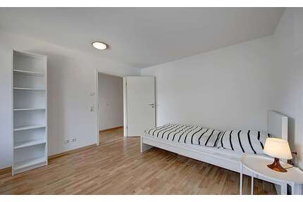 WG-Zimmer in Stuttgart 435,00 € 13 m²