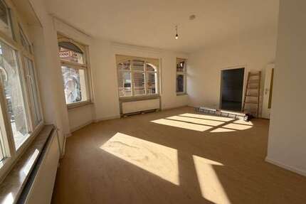 Wohnung zum Mieten in Wiesbaden 1.100,00 € 110 m²