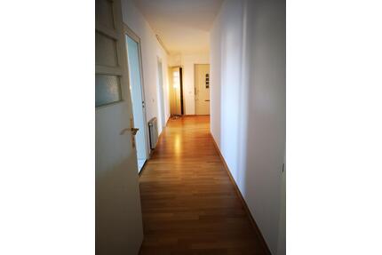 schöne helle Dreiraumwohnung in Stötteritz - WG-geeignet - Leipzig Südost