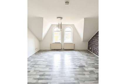 2-Raum-Dachgeschosswohnung in guter Lage von Forst (Lausitz)!