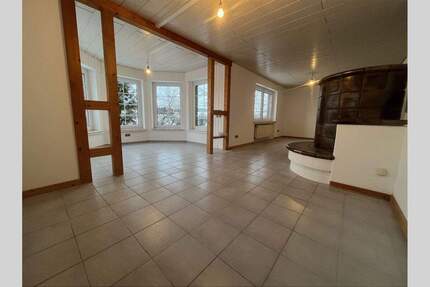 3,5 Zimmer Erdgeschosswohnung mit Kamin, Balkon Terrasse in Rönsahl! - Kierspe