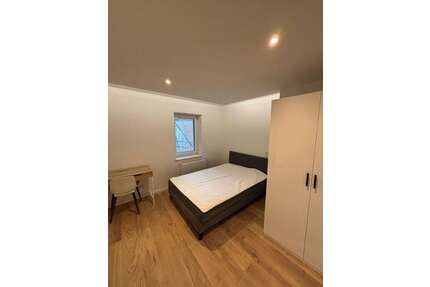 WG-Zimmer in Nürnberg 400,00 € 10 m²