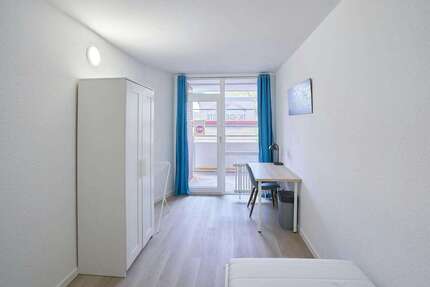 WG-Zimmer in Düsseldorf 609,00 € 11 m²