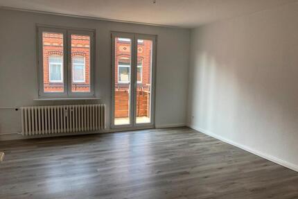 Schöne 3-Zimmer-Wohnung mit EBK und Balkon in Hannover Oststadt