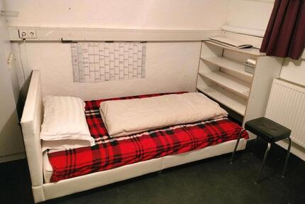 1 Zimmer Wohnung des - 350,00&nbsp;EUR Kaltmiete, ca.&nbsp; 27,00&nbsp;m&sup2; in Stuttgart (PLZ: 70327) Luginsland