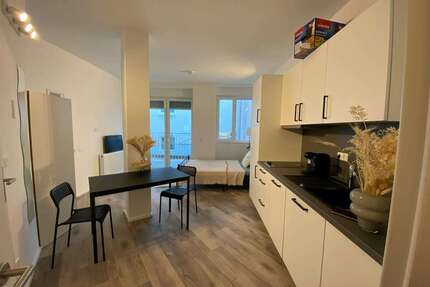 Wohnen auf Zeit in Stuttgart 990,00 €