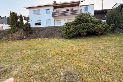 3-Zimmer Wohnung mit Terrasse & eigenem Eingang in Siegen-Eisern