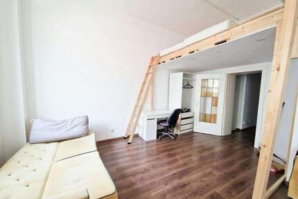 WG-Zimmer in Düsseldorf 585,00 € 30 m²
