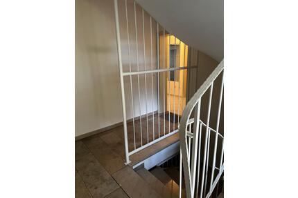 2 Zimmer Wohnung in Oberasbach - 870,00&nbsp;EUR Kaltmiete, ca.&nbsp; 50,00&nbsp;m&sup2; in Oberasbach (PLZ: 90522)