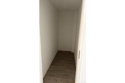 2 Zimmer Wohnung mit großer Terasse - Kehl