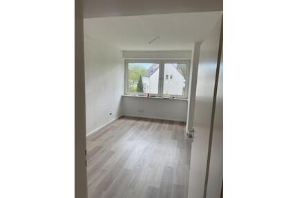 Wohnung 66 m2 3 Zimmer Balkon Duisburg Bissingheim 47279