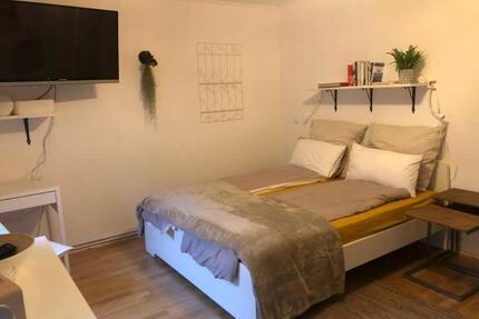 Frisch saniertes möbliertes WG Zimmer in Hamburg Harburg