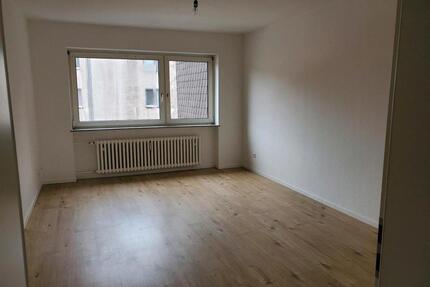 2 Zimmer Wohnung in Altenessen - 450,00&nbsp;EUR Kaltmiete, ca.&nbsp; 50,00&nbsp;m&sup2; in Bochum (PLZ: 44869) Eppendorf