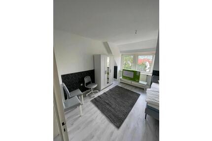 Dachgeschosswohnung, 97 qm, 4 Zimmer + Küche + Bad - Bebra