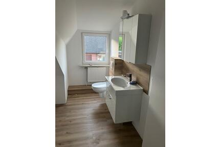 2-Zimmer Dachgeschosswohnung zu vermieten - Wardenburg