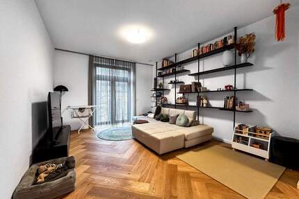 Stilvolle, hochwertig möblierte Wohnung im Herzen von Düsseldorf-Friedrichstadt