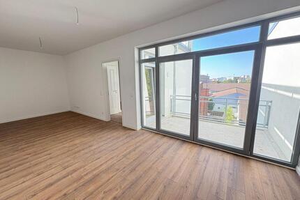 Exklusive 3- Zimmerwohnung mit Sauna, Fußbodenheizung, Bad mit Badewanne und Walk In Dusche! - Magdeburg Alte Neustadt