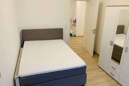 WG-Zimmer in Offenbach 650,00 € 15 m²