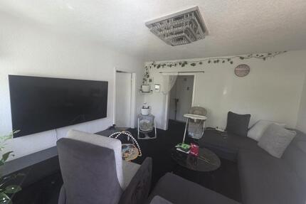 4 Zimmer Wohnung in Aldingen - 1.000,00&nbsp;EUR Kaltmiete, ca.&nbsp; 70,00&nbsp;m&sup2; in Aldingen (PLZ: 78554)