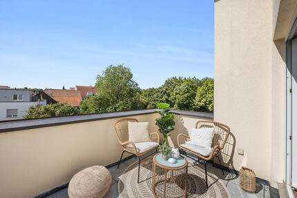 Möblierte 2 Zimmer-Wohnung mit Balkon und Tiefgaragenstellplatz - Stuttgart Neuwirtshaus