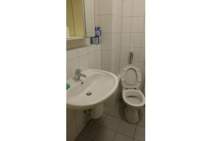 Möbelierte Wohnung - 440,00&nbsp;EUR Kaltmiete, ca.&nbsp; 54,00&nbsp;m&sup2; in Essen (PLZ: 45130) Stadtbezirk II