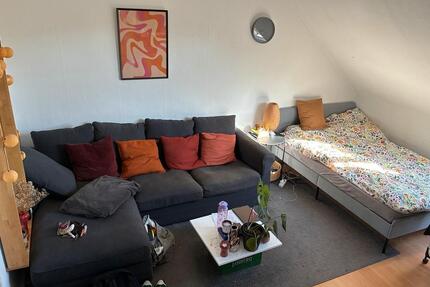 Dachgeschosswohnung in Rüttenscheid - Essen Stadtbezirk II