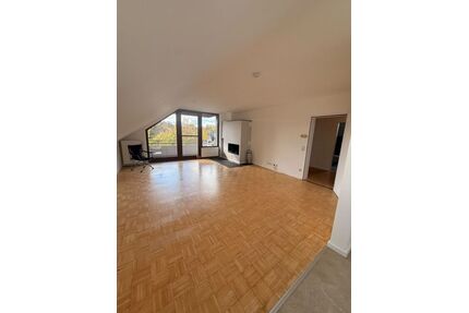 MG- Rheydt - zentrale helle und gemütliche 2-Zimmer Wohnung (60qm) - Mönchengladbach