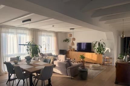 Moderne 4 Zimmer Wohnung mit riesiger Dachterasse - Schwülper