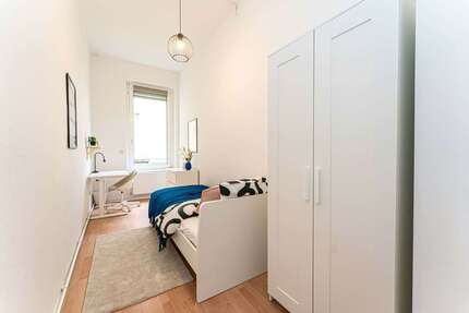 WG-Zimmer in Berlin 680,00 € 11 m²