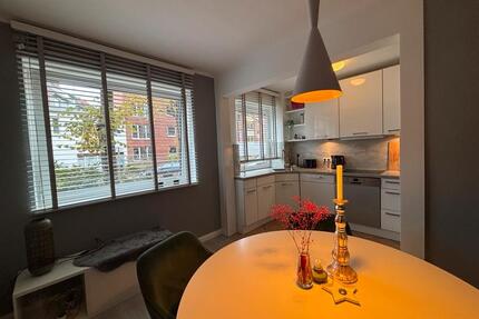 Möblierte wunderschöne gut gelegen Wohnung zu vermieten - Hamburg Eppendorf