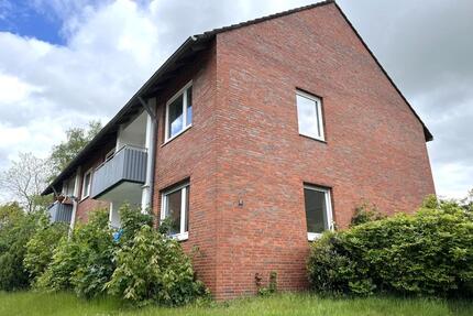 Renoviert drei Zimmer Wohnung frei! - Varel