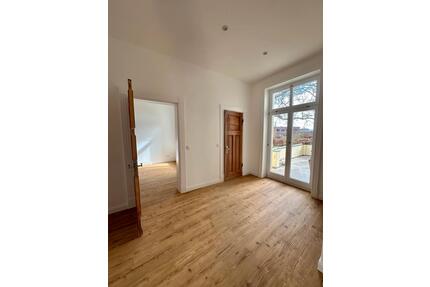 Sanierte Wohnung 94 qm Zwei Zimmer Sankt Lorenz Nord - Lübeck