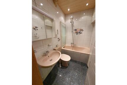 2½ R Whg Borbeck, f Studenten WG geeignet, kpl möbl+Einbauküche - Essen Stadtbezirk IV