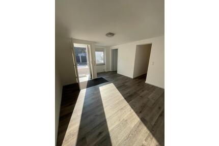 2 Zimmer Wohnung zu vermieten in Mönsheim