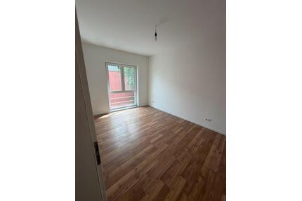 2 Zimmer Wohnung zu mieten - 900,00&nbsp;EUR Kaltmiete, ca.&nbsp; 43,00&nbsp;m&sup2; in Hamburg (PLZ: 21075) Harburg