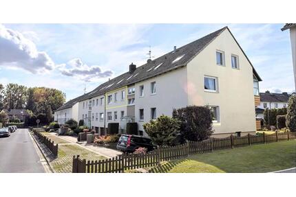 Helle 2 Zimmer Wohnung mit Balkon in Pattensen - inkl. Garage