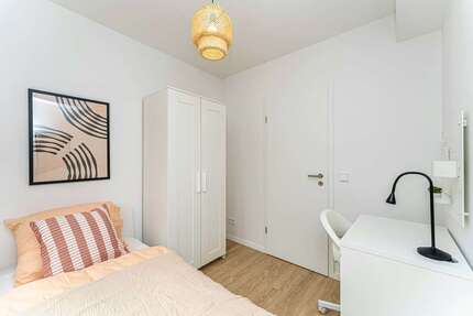 WG-Zimmer in Berlin 600,00 € 6 m²