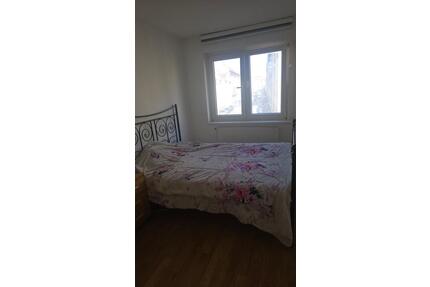 WG Zimmer mitten im Bockenheim Vollmöbiliert zu vermieten - Frankfurt am Main