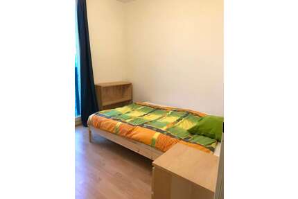 WG-Zimmer in Berlin 620,00 € 10 m²