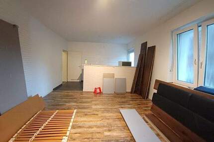 Duisburg-Alt-Hamborn, Kampstraße 63 - 2-Zimmer-Wohnung im Erdgeschoss ab Juni 2026 zu mieten !!