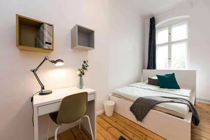 WG-Zimmer in Berlin 590,00 € 11 m²